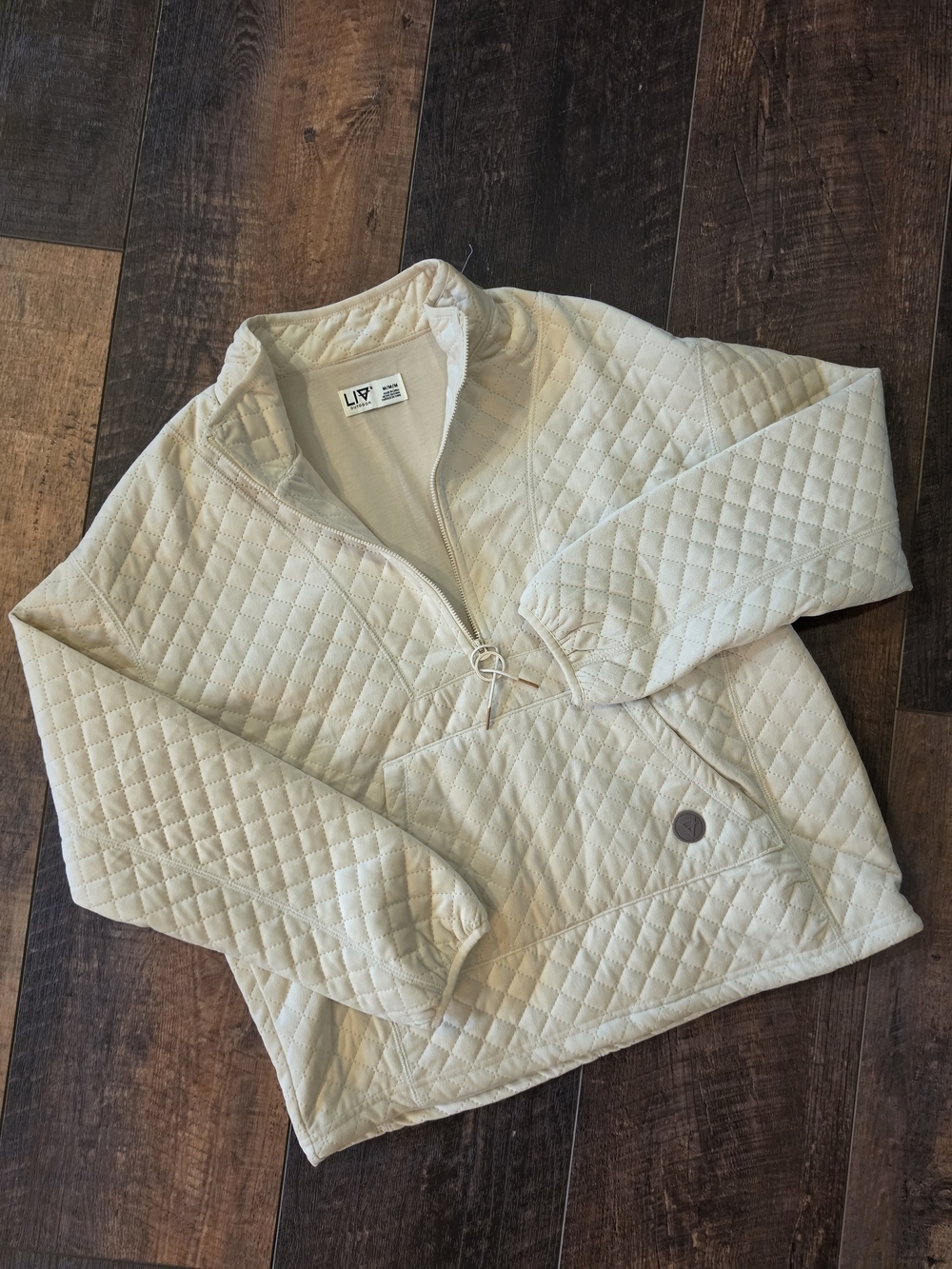 LIV Outdoor Quilted Pullover Jacket Size Medium Cream 1/2 Zip Cozy